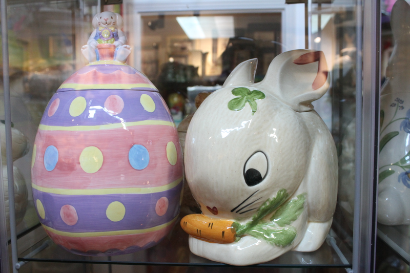 Illustration for article titled Happy Easter! Stef And Puff's Trip To The Bunny Museum